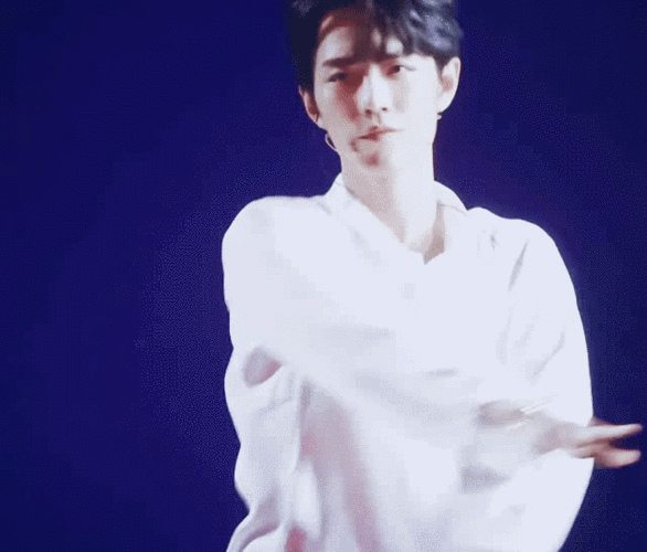 肖战舞台照 - 高清图片,堆糖,美图壁纸兴趣社区