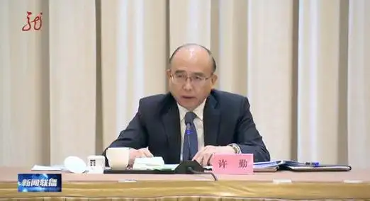 政知君现场注意到,黑龙江省委书记许勤在回答记者提问时,提到了近期"