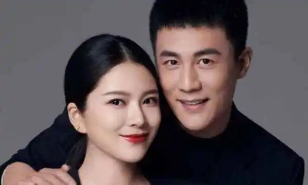 杜淳王灿一家三口羡煞旁人!_丈夫_生活_妻子