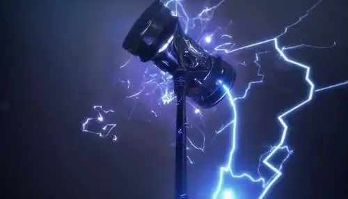 金属"的能力,唐三在锻造的时候就发现了,任何金属在接触昊天锤的时候