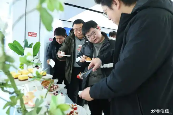 这是北京同城花粉俱乐部组织的活动,听起来就是满满的温馨感.