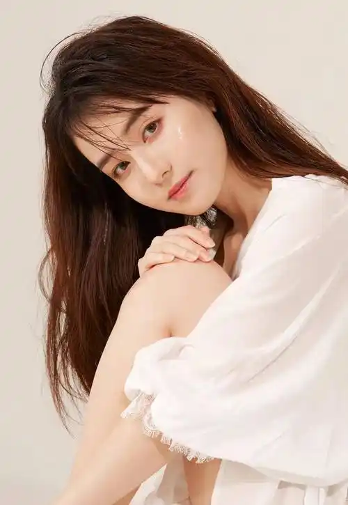 原创45位1998年出生的女明星美得各有千秋你最喜欢谁呢