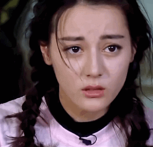 迪丽热巴落水 从充满恐惧坐立不安到战胜自我