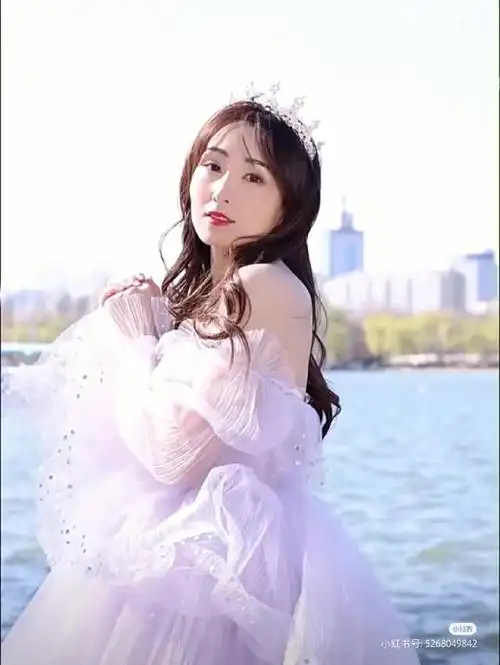 种勇敢叫夏天,有一种美丽叫悦儿,有一种美术叫小葩,有一种挑战叫马树