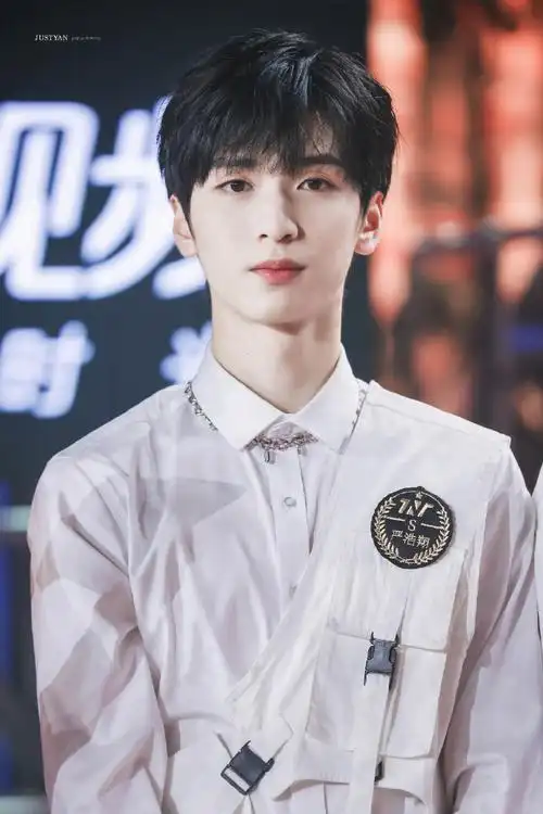 严浩翔 时代少年团第一rap担