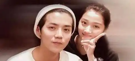 原创曝鹿晗关晓彤情变已分手这究竟是怎么回事爱真的会消失吗