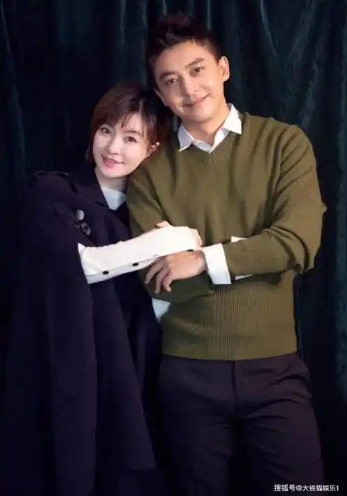 难怪贾乃亮不拍戏去带货了,旗下公司10员猛将,个个