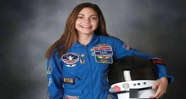 火星女孩艾丽莎为什么回不来