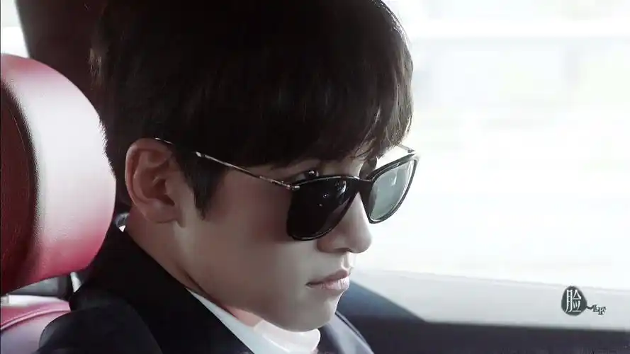 the k2# #池昌旭# #林允儿# #韩国tvn