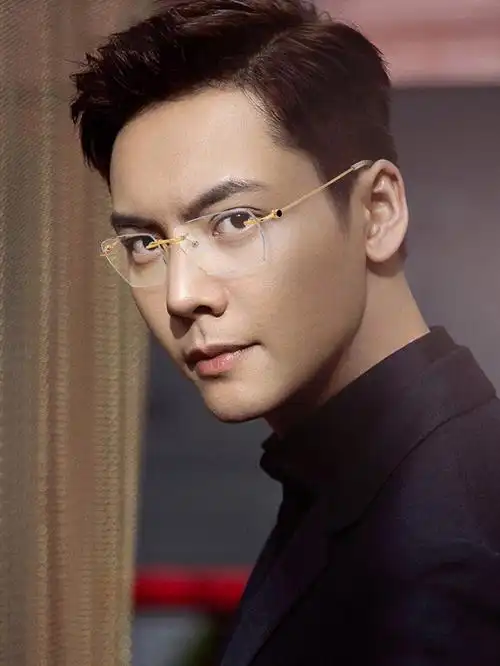 万宝龙同款陈伟霆明星同款无框切边近视眼镜