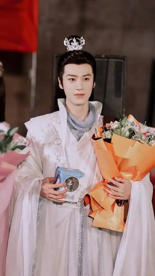 茅子俊《仙剑奇侠传四》杀青 白衣仙气飘飘状态极佳_慕容紫_角色_古装