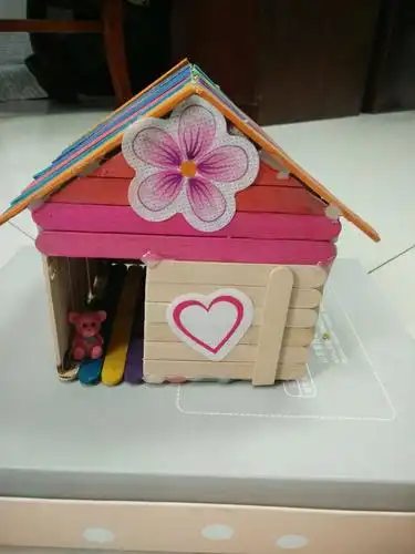 北湖小学二年级七班手工制作展示