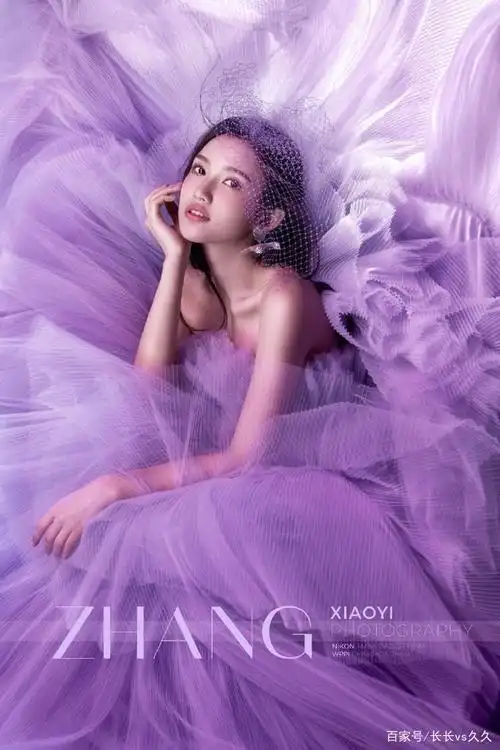 杨紫穿紫色婚纱美得像仙女,紫色婚纱能给人朦胧又神秘的梦幻之感