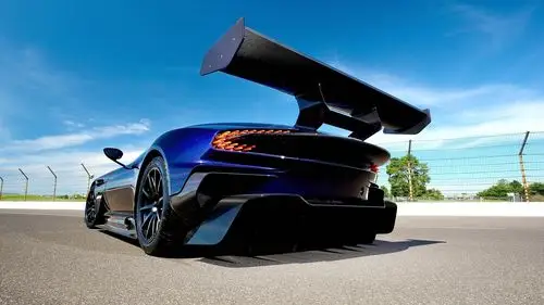 阿斯顿马丁火神超跑vulcan高清壁纸