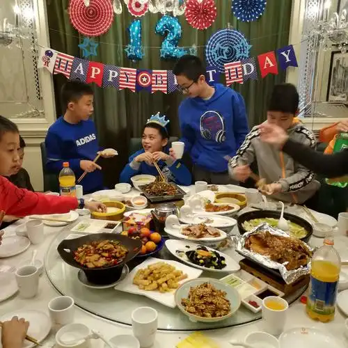 克瀚生日同学聚会