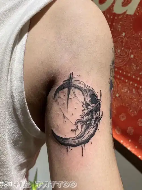 暗黑风 月亮_纹身图案手稿图片_邵邵的纹身作品集