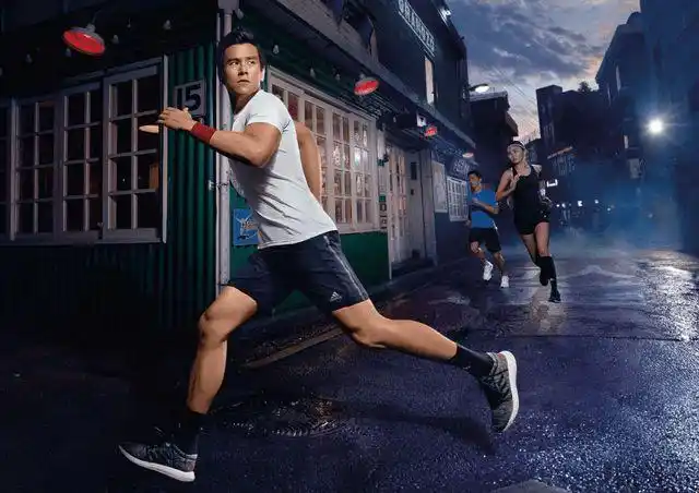 彭于晏每天坚持跑8公里,看似锻炼身体,实则锻炼意志|平板支撑|跑步