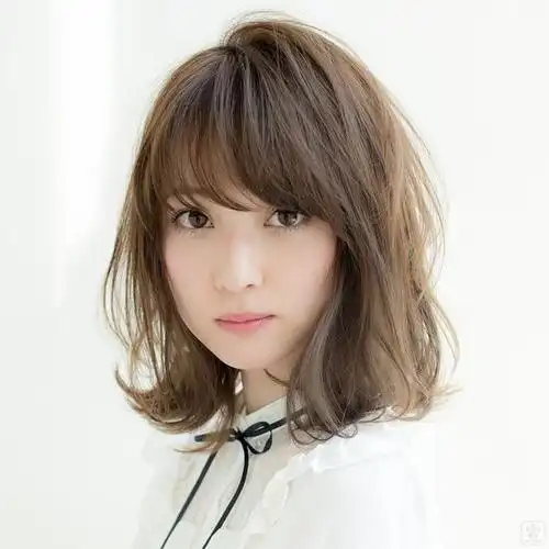 想瘦10斤的进 日杂推荐的小脸发型送给你