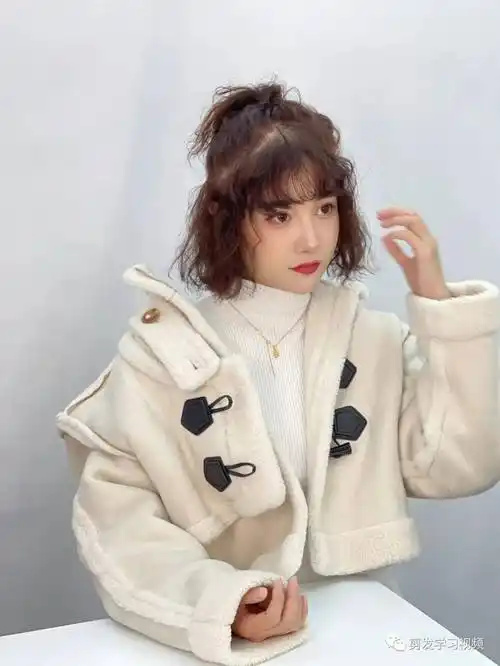 冬天烫个羊毛卷暖到心窝