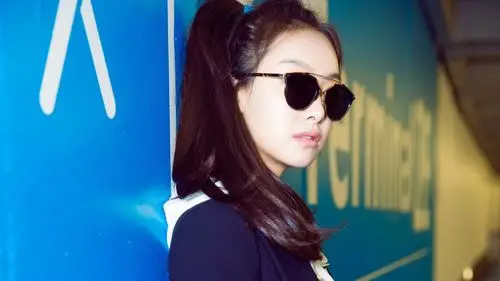 百变宋茜漂亮壁纸_不同风格的美女宋茜