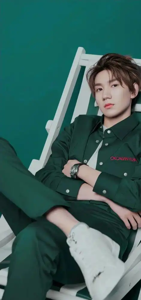 明星|王源|高清全屏壁纸插图