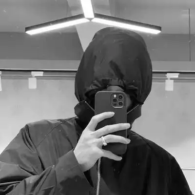 男生头像黑白高冷图片