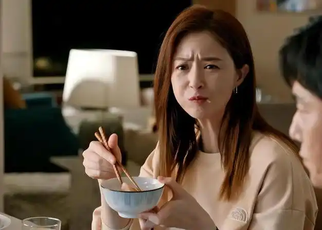 吃饭做作别硬演小满生活蒋欣一出手带来教科书式干饭