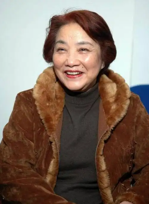 祝希娟:60岁退休后定居美国,78岁回国住养老院,原因令人泪目