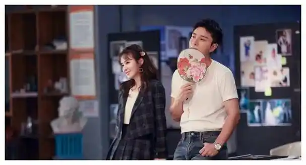 《创想季》开播遭观众一致差评,贾乃亮乔欣被批为何?_生活_问题_梦想