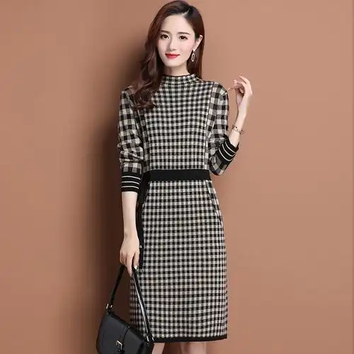 声雨竹品牌女装清仓折扣秋冬新款连衣裙中长款毛衣裙连衣裙