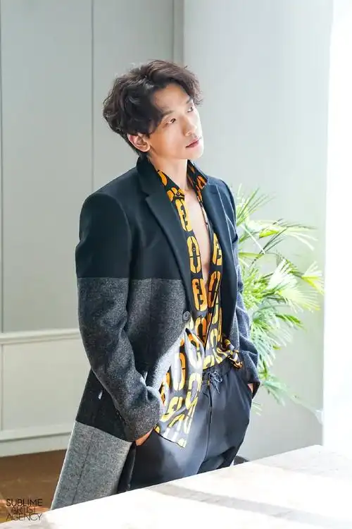 rain[超话]##郑智薰[超话]#@rain-jihoon . 来自catcoco - 微博