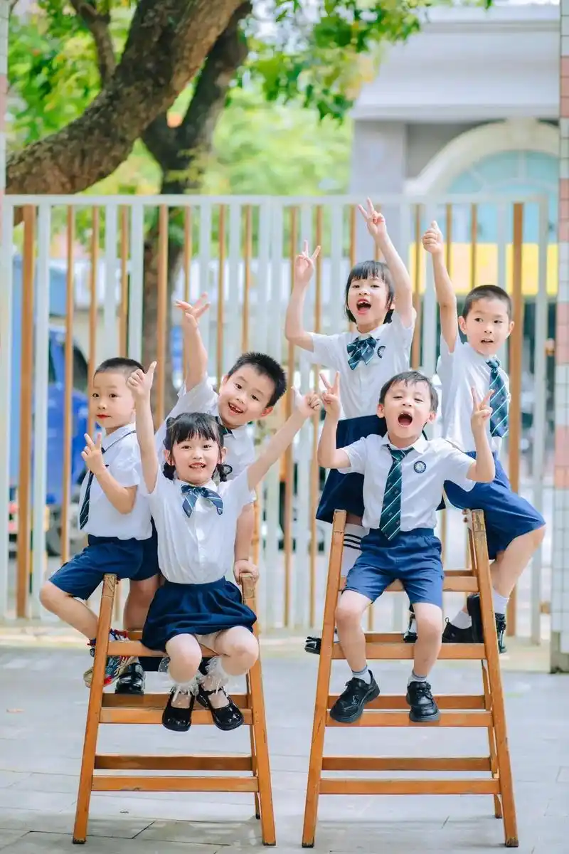 幼儿园.毕业季创意照片,我们的毕业照——有教程#幼儿园毕业照 - 抖音