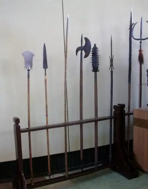 从文物揭秘古代实战长柄兵器的真实样子