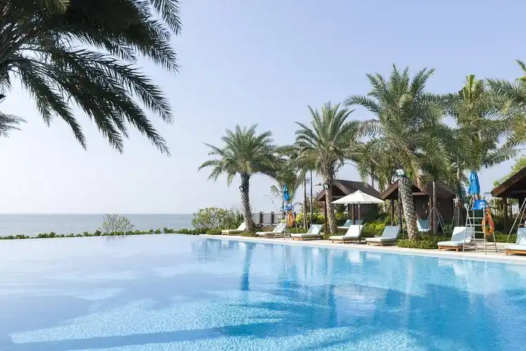 原创广东最美的网红五星级海景酒店游客来了不想走看海冲浪都可以