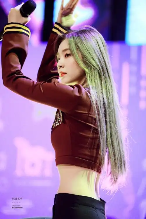 韩团美女裴珠泫,这腰什么水平 zt