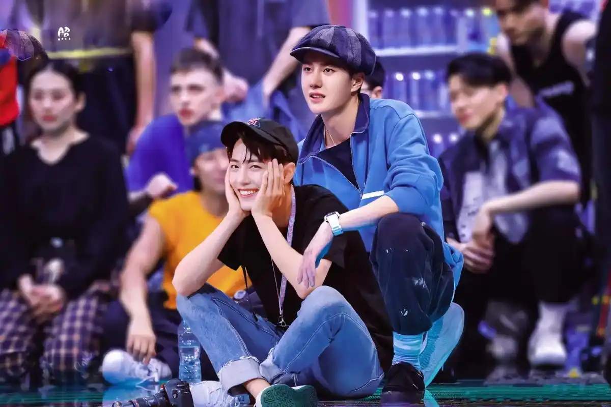 "我是老王,肖战的王一博""我是老肖,王一博的肖战"#王一博 - 抖音