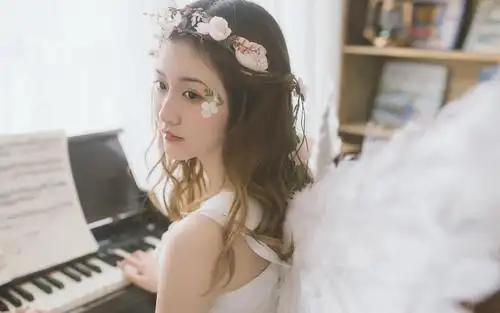 森系文艺气质美女魅力写真高清原图查看 (7/9)