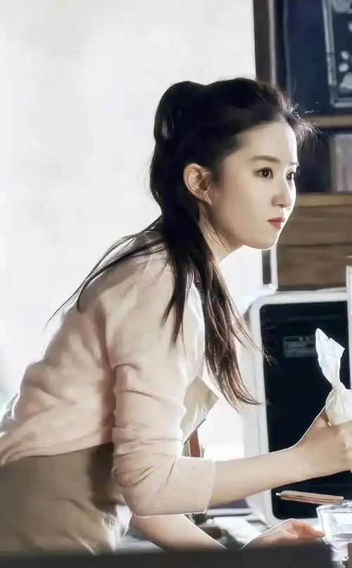 刘亦菲神仙颜值