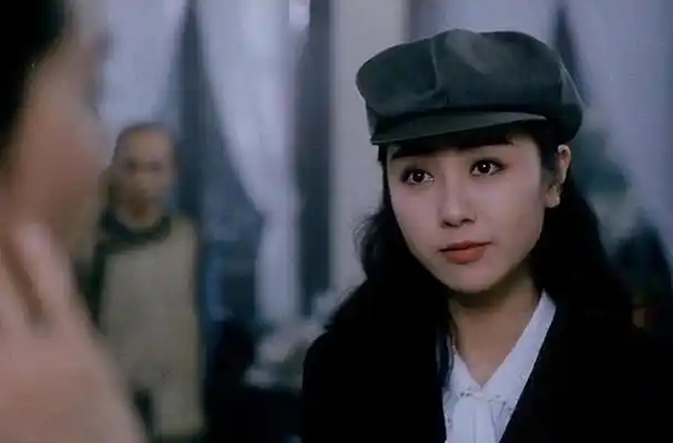 纪实袁洁莹颜值可比黎姿被情所伤后成同性恋年过半百都没结婚