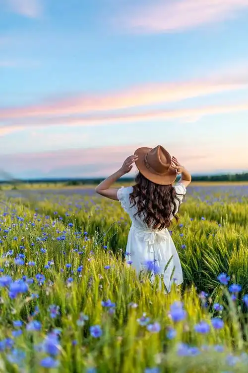 背影 美女 女性 背面图片_背影 美女 女性 背面高清图片素材库