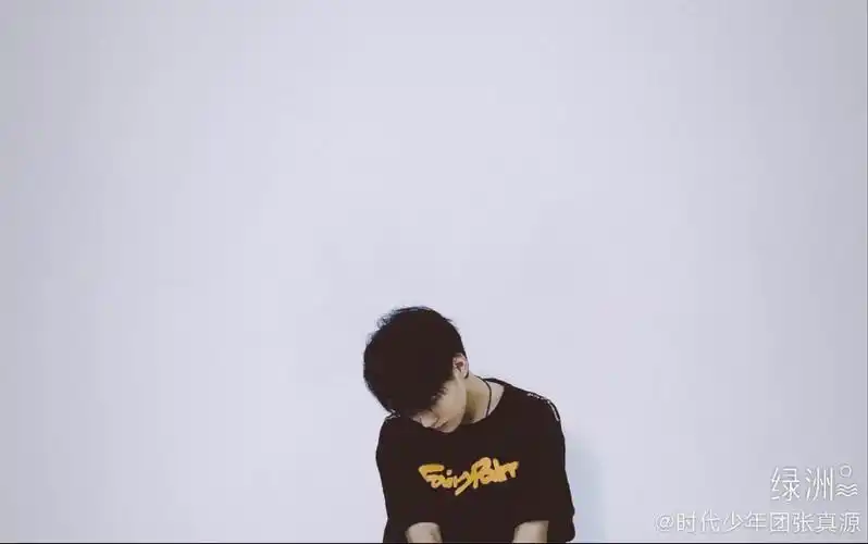 张真源 运动会可爱帅气又认真的小张张