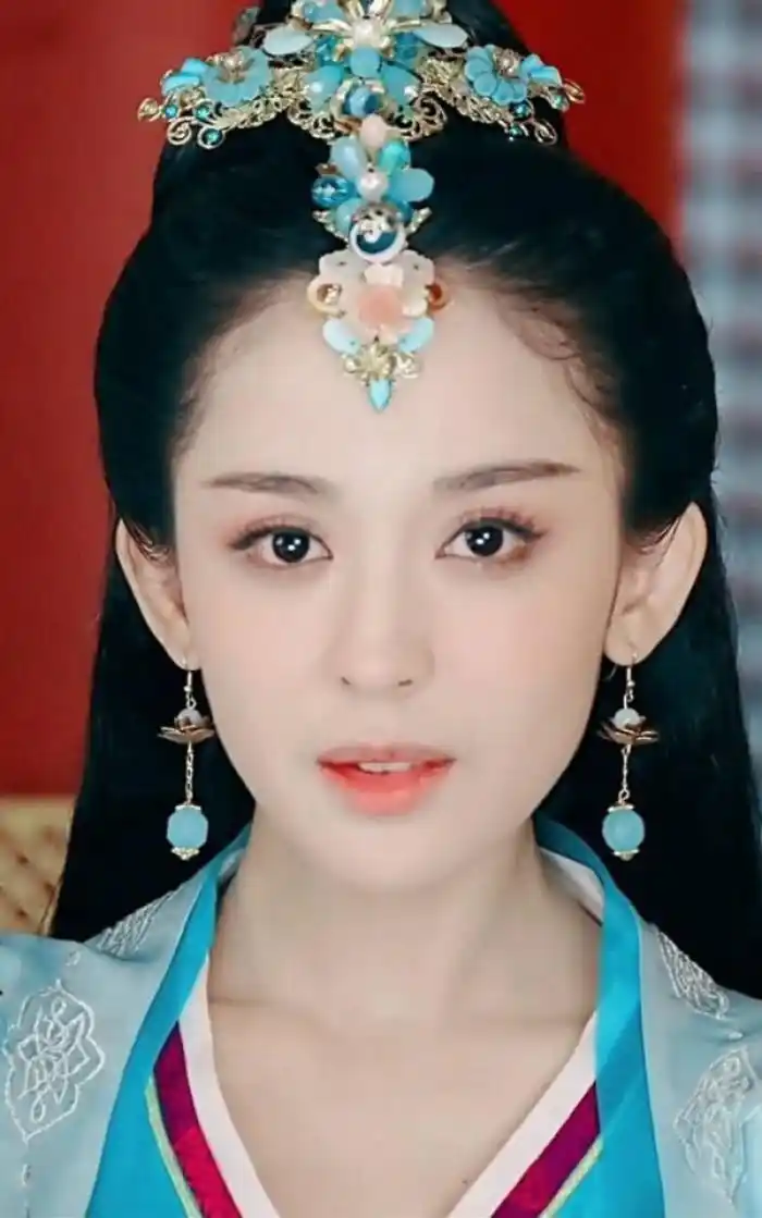 五位貂蝉的扮演者,古力娜扎第三,董璇第二,第一无人能比