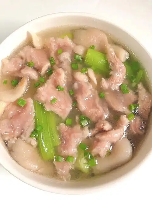 冬天一定要来这么一碗暖呼呼的汤