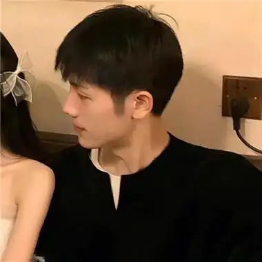 甜到心坎上虐死单身狗的情侣头像 值得换上的真人情头合集_情侣头像