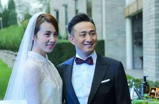 黄磊孙莉被疑离婚,或许与刘若英有关,数年感情比不过"白月光"