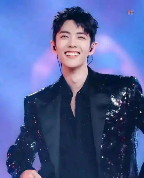 肖战笑容杀!娱乐圈最治愈的笑容!太喜欢了!