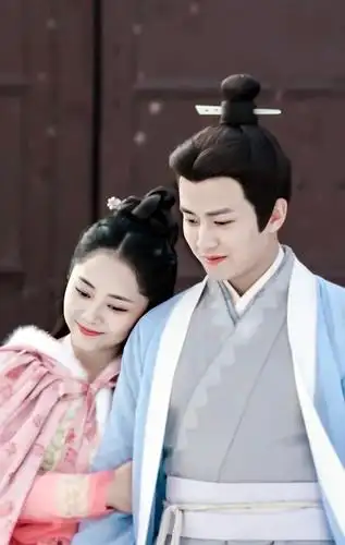 2020年出圈的电视剧,任嘉伦和谭松韵合作的《锦衣之下》上榜