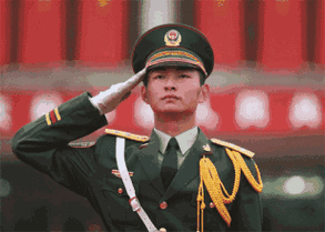 建军节,降央卓玛一首《驼铃》献给退役老兵们