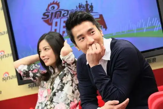 赵又廷赵薇扮情侣