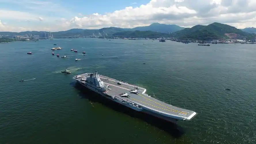 辽宁号航母百公里油耗是多少?说出来你可能不信